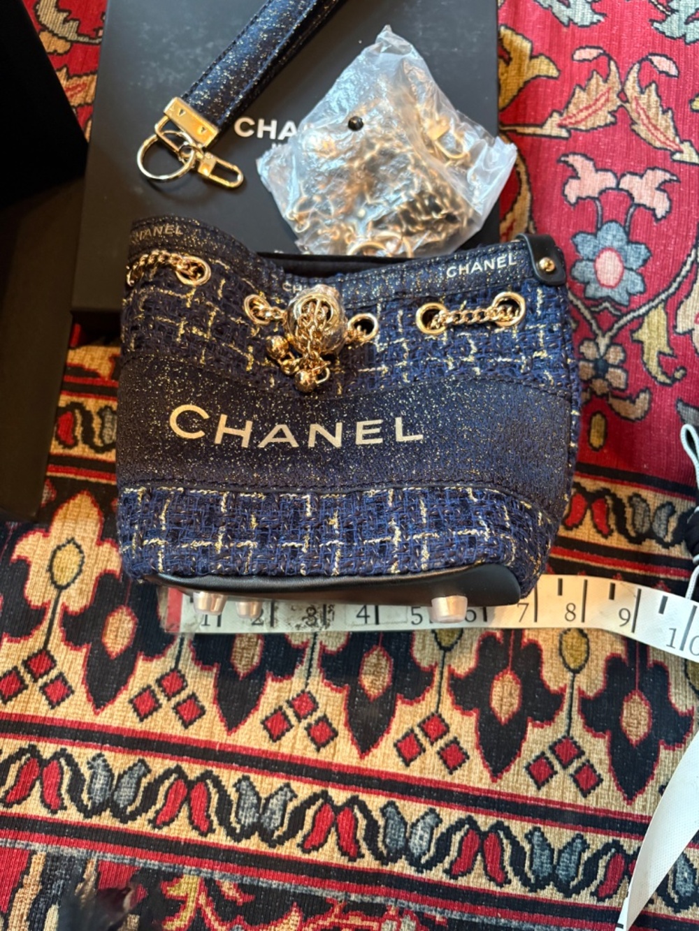 Chanel VIP gift navy /gold tweed bag - Picture 6 of 7